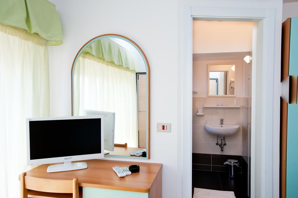 Albergo Villa Mauri Rimini Dış mekan fotoğraf